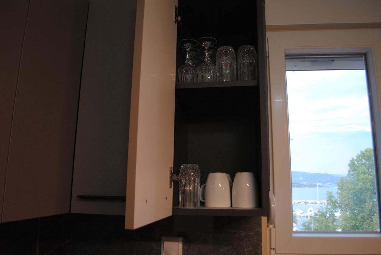 Ferienwohnung Sea Breeze Nea Iraklitsa Exterior foto