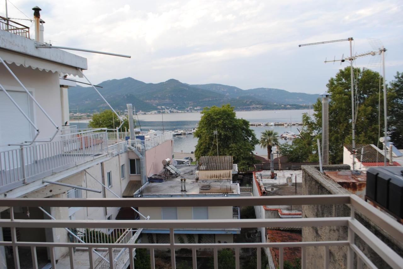 Ferienwohnung Sea Breeze Nea Iraklitsa Exterior foto