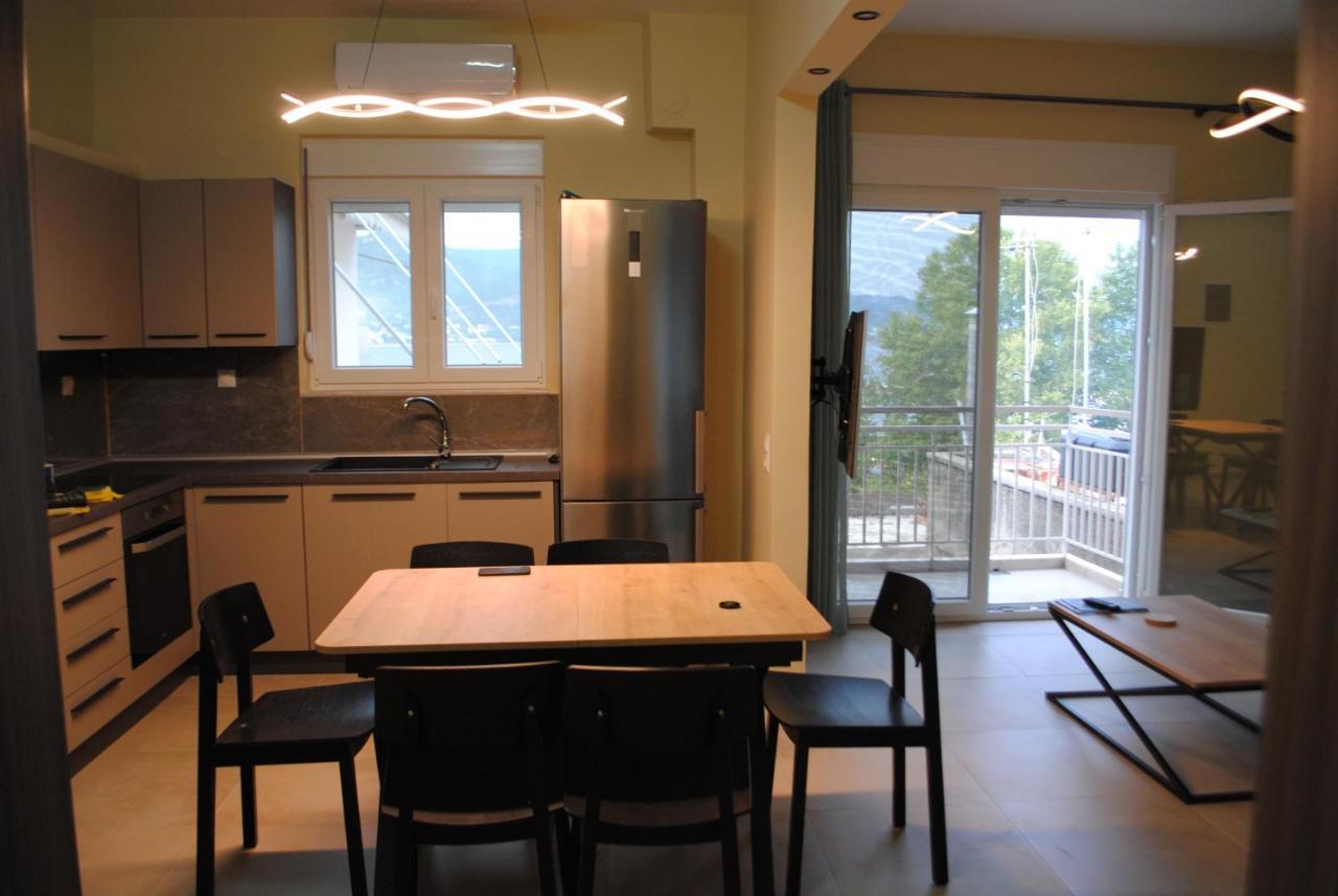 Ferienwohnung Sea Breeze Nea Iraklitsa Exterior foto